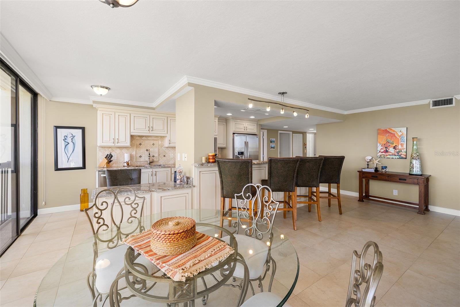 CONSTELLATION THE CONDO - Residential Lease
