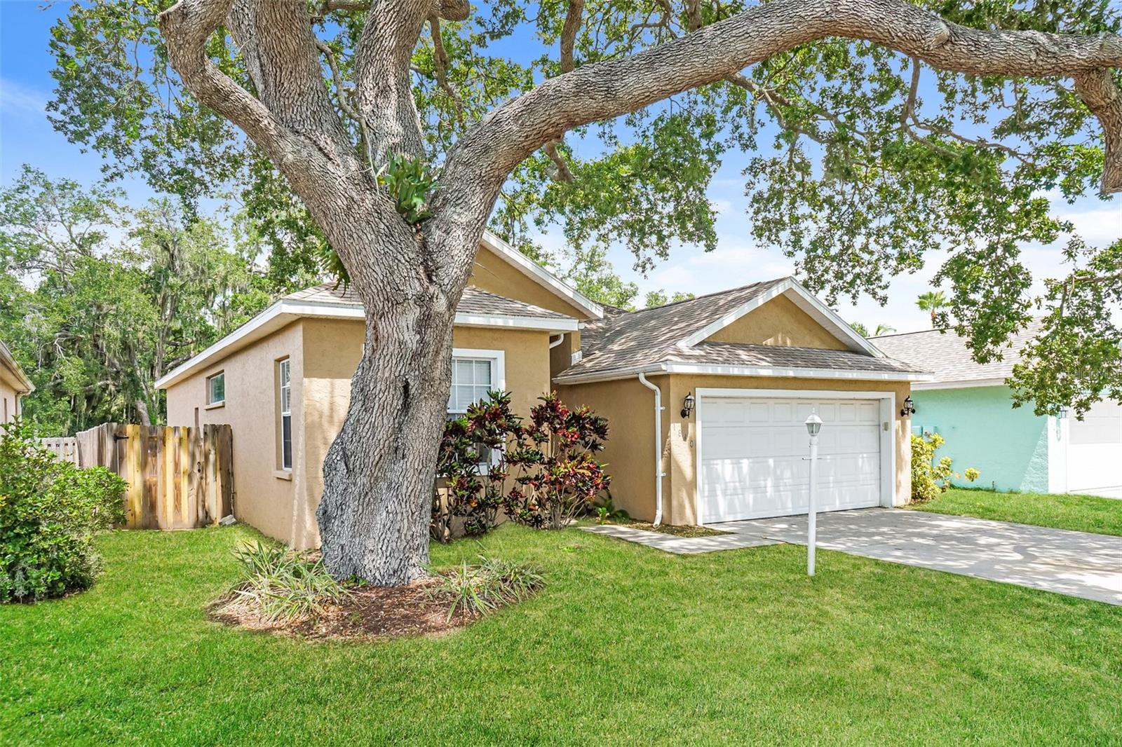 SUMMERWOOD - Residential