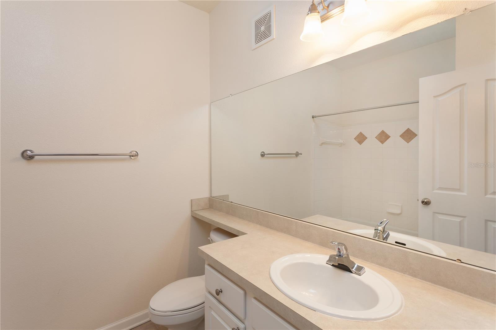 GRAND KEY A CONDO - Residential Lease