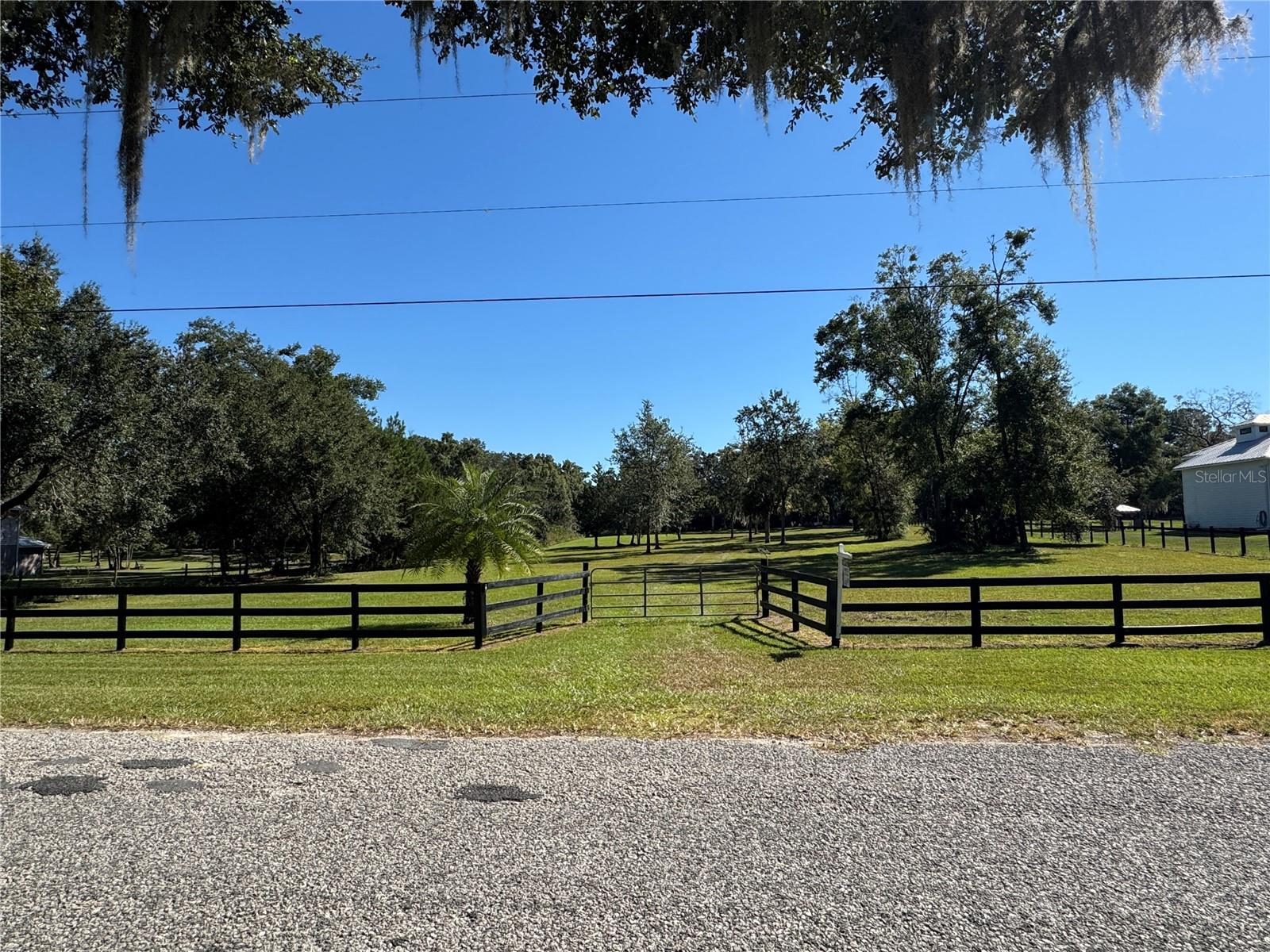 IVEY RUN ESTATES - Land