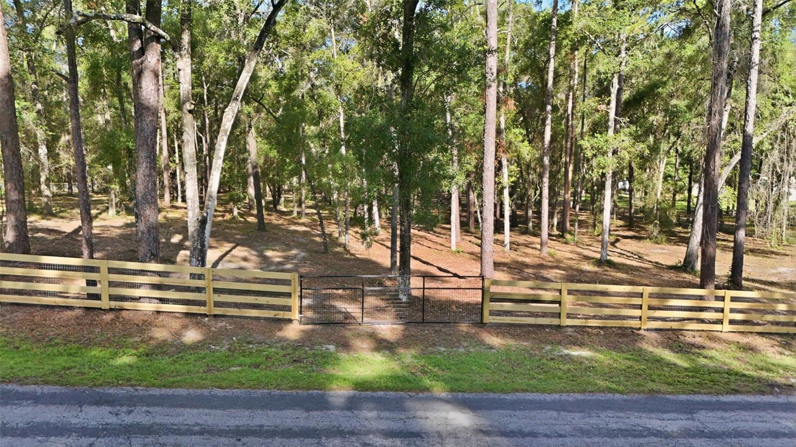 INVERNESS HIGHLANDS WEST ADD 01 - Land