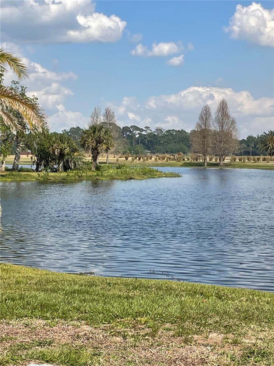 ATRIA/RIDGEWOOD LAKES - Residential Lease