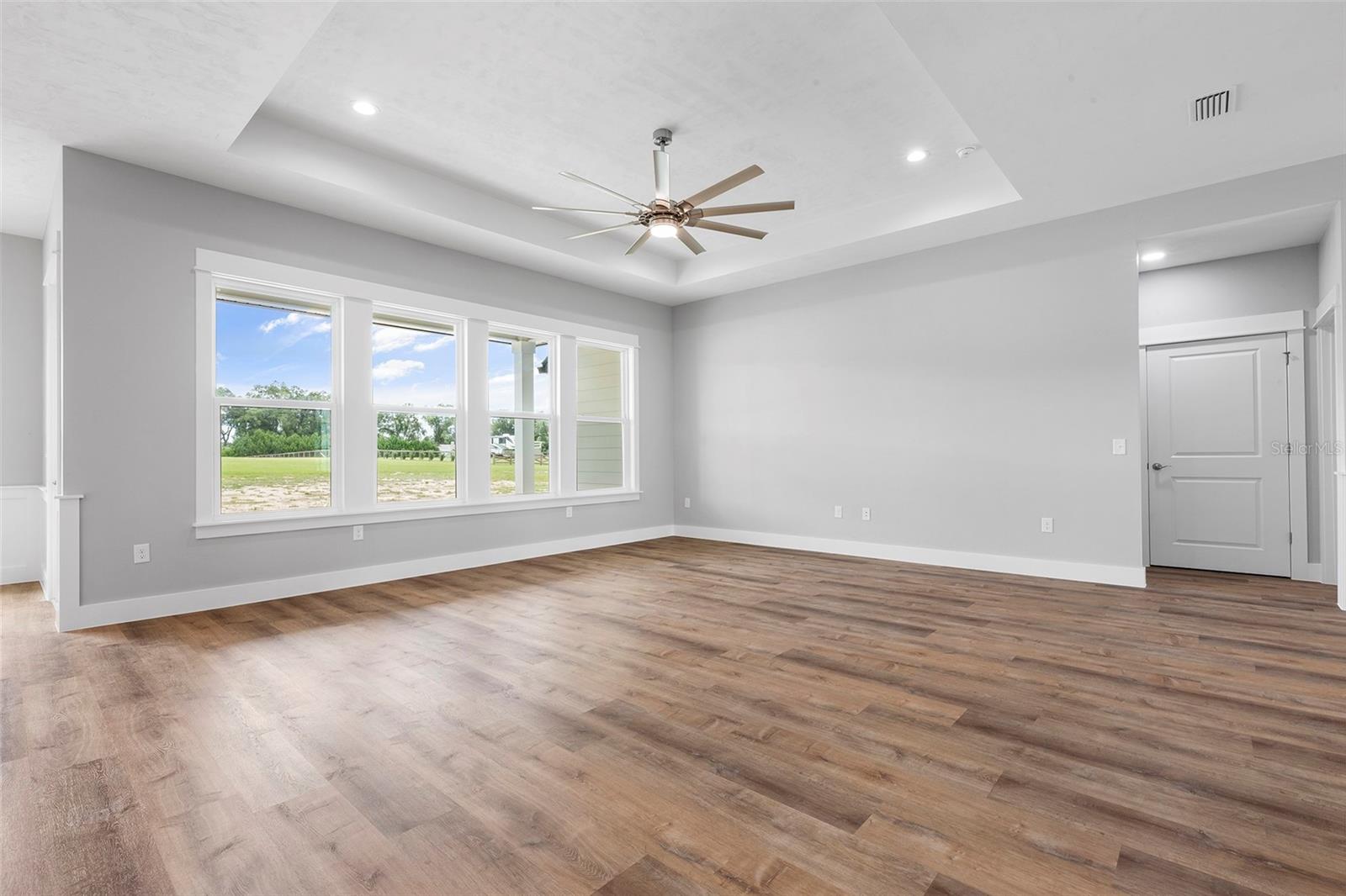 MEADOW VIEW - Residential