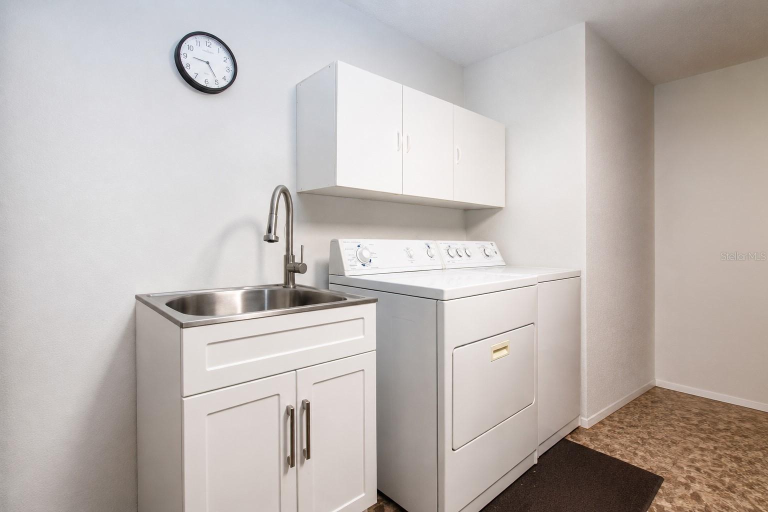 SUN CITY CENTER UNIT 180 - Residential