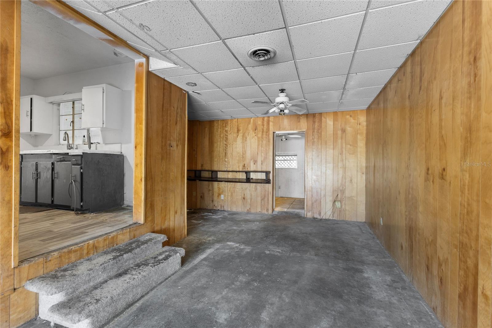 SUNSET PARK FIRST SEC - Residential