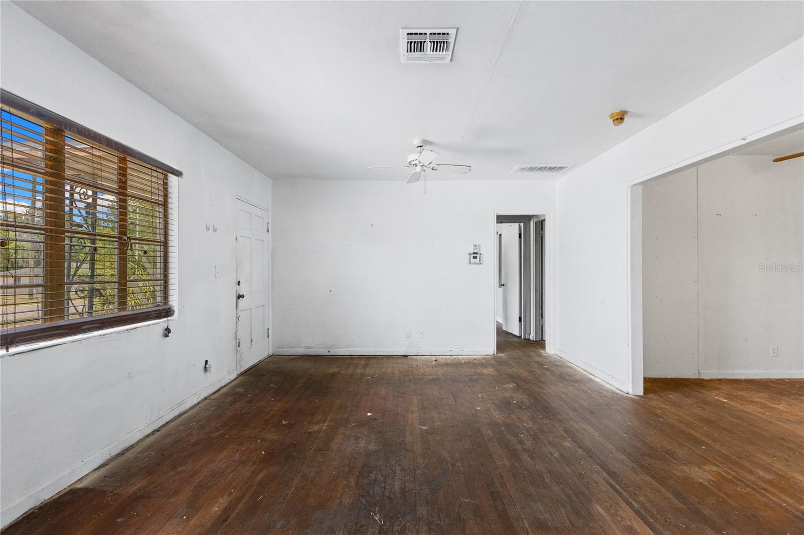 SUNSET PARK FIRST SEC - Residential