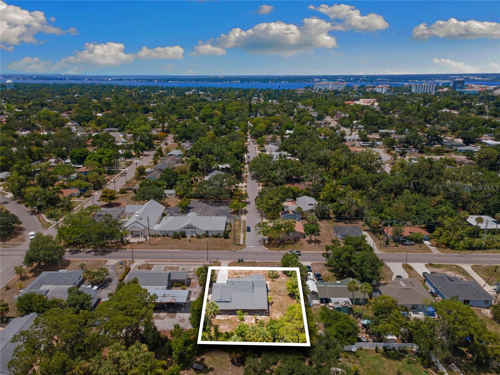 SUNSET PARK FIRST SEC - Residential