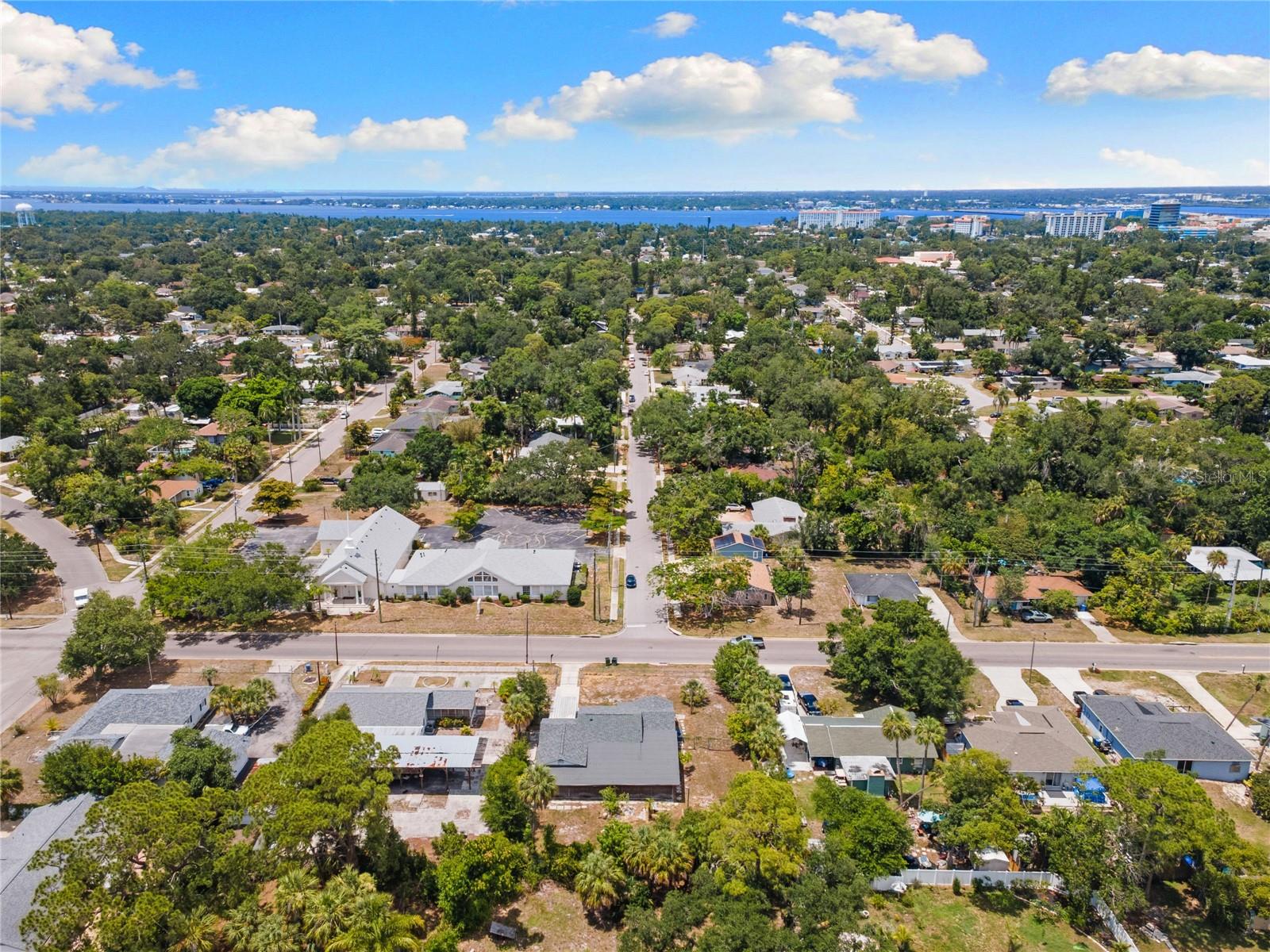 SUNSET PARK FIRST SEC - Residential