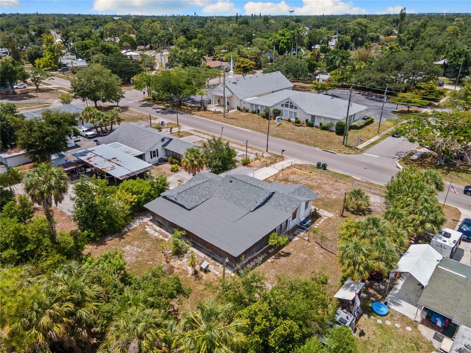 SUNSET PARK FIRST SEC - Residential