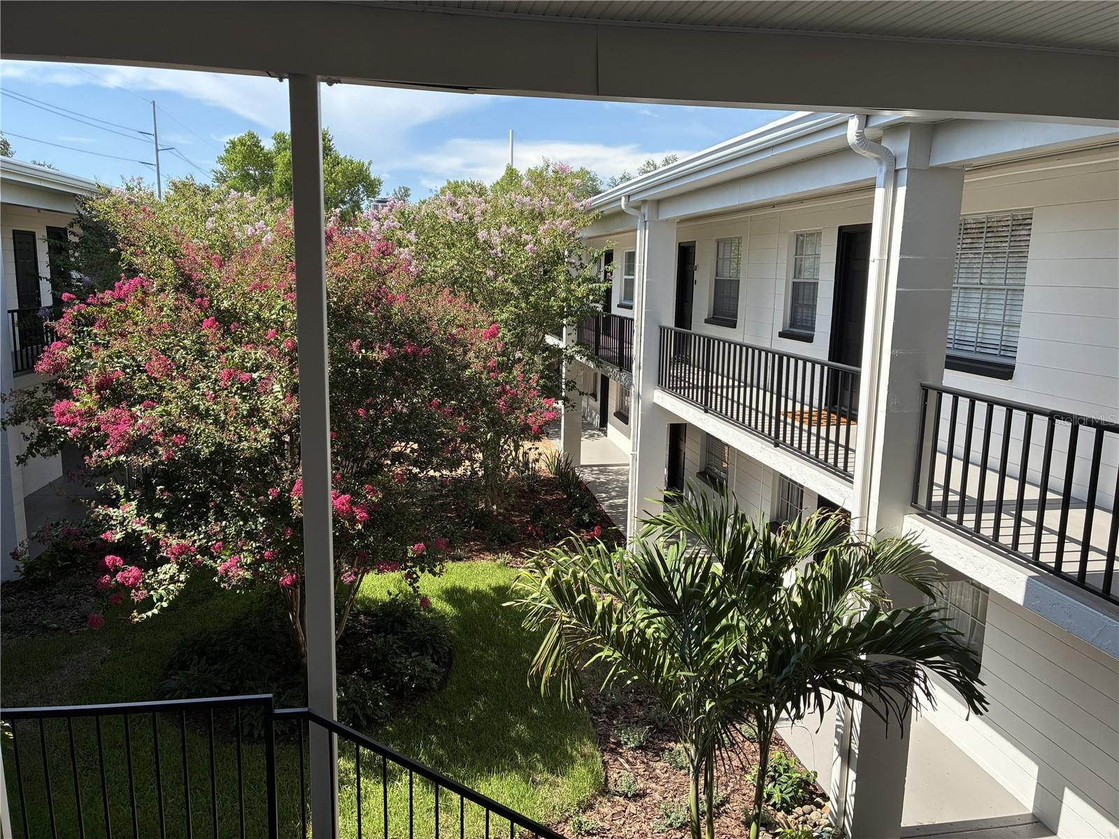KINGSTON COURT VILLAS - Residential Lease