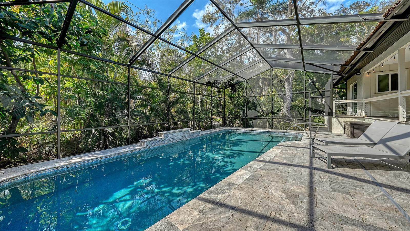 SIESTA COVE SUB - Residential
