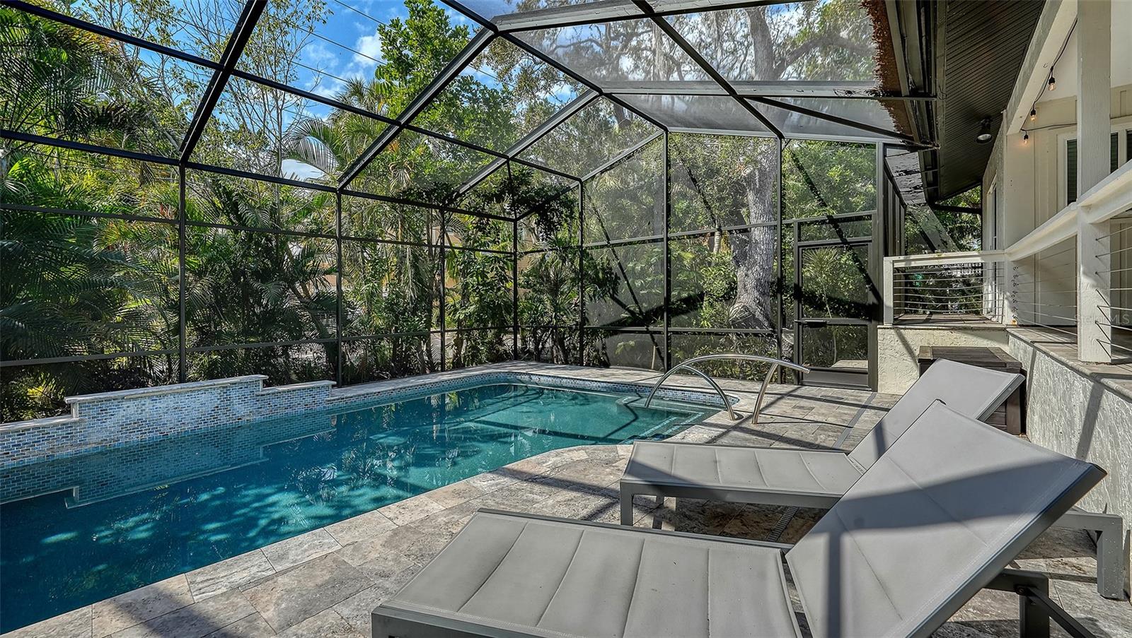 SIESTA COVE SUB - Residential