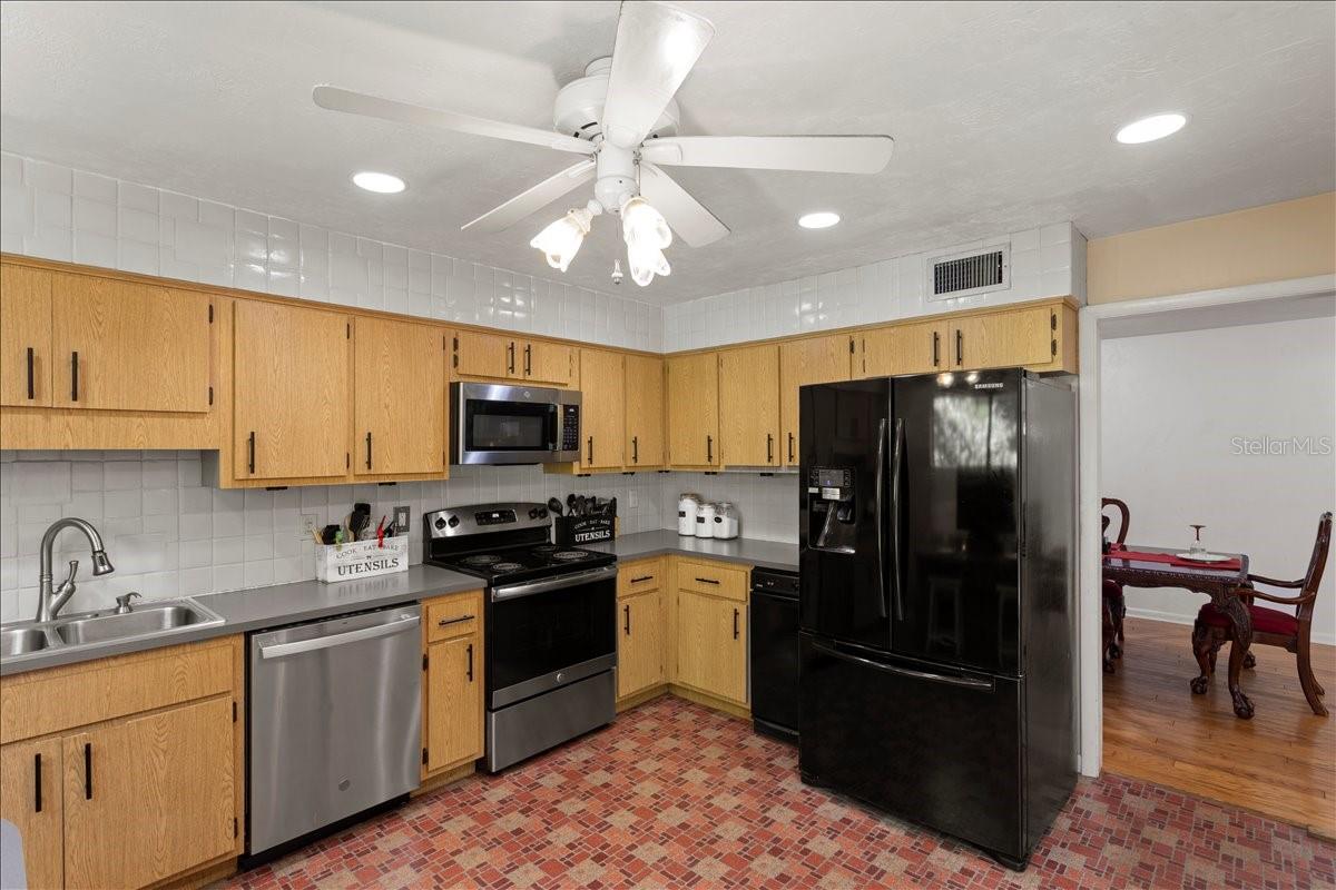 TURKEY CREEK CLUB VILLAS - Residential