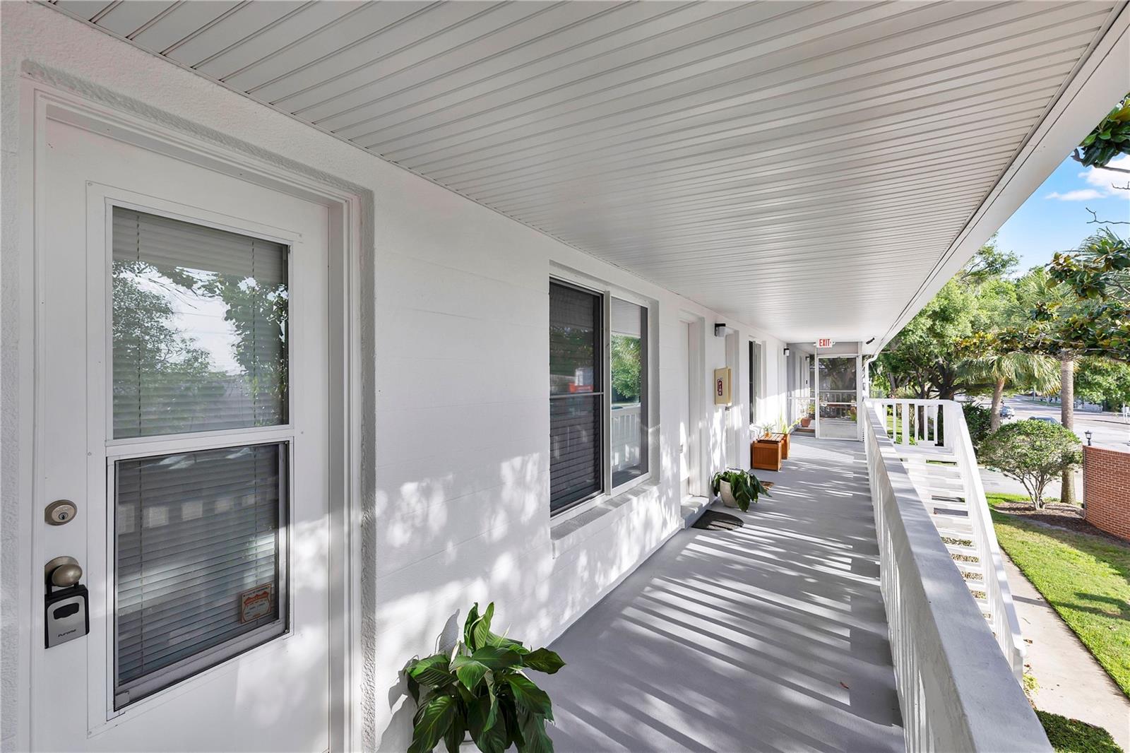 LAKE MAITLAND TERRACE APTS - Residential