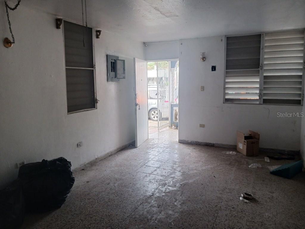 EXT. SANTA TERESITA - Residential