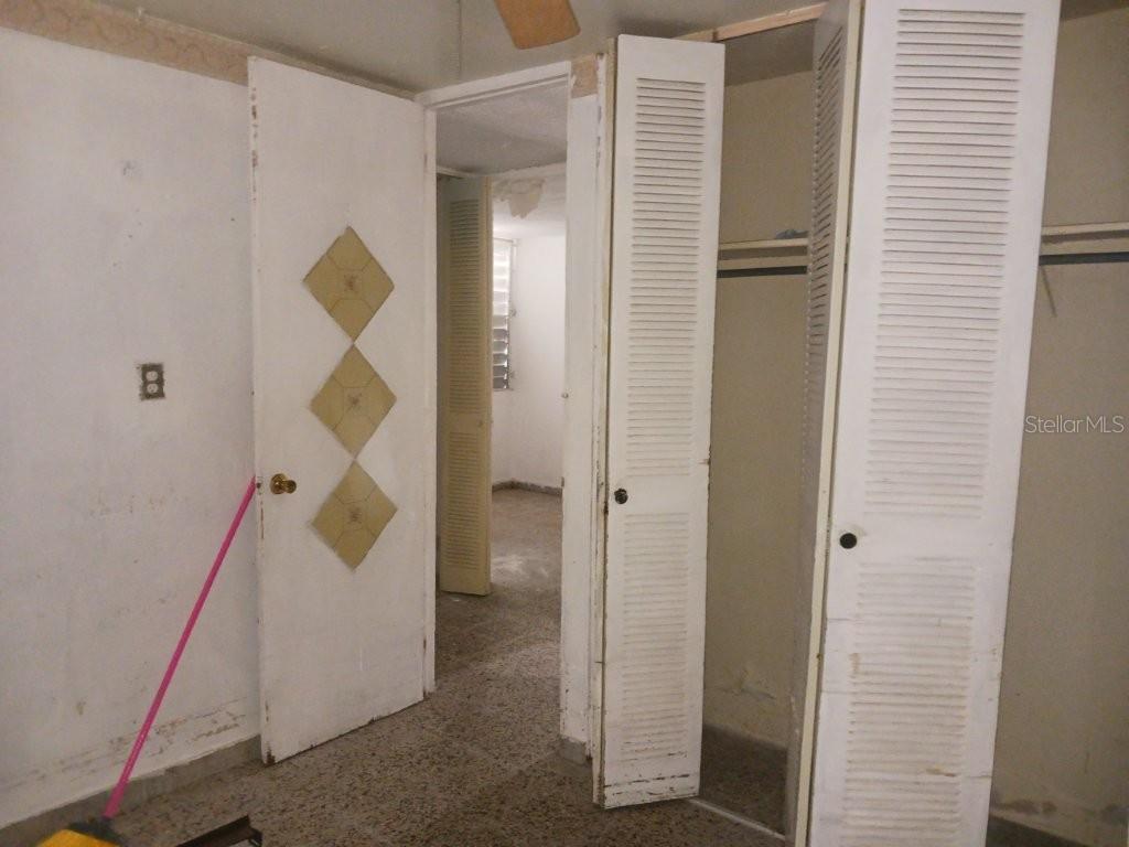 EXT. SANTA TERESITA - Residential