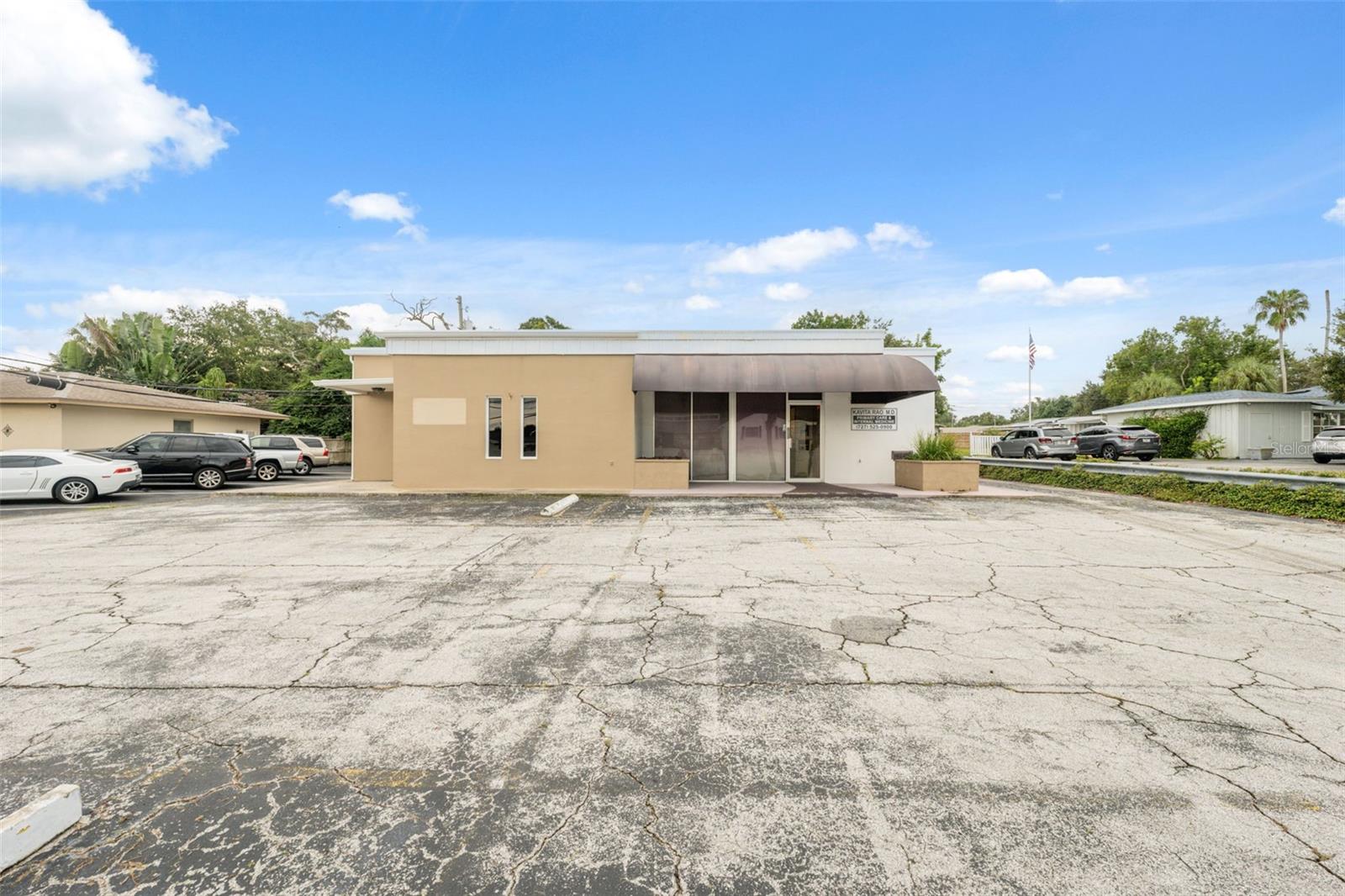 ACREAGE & UNREC - Commercial Sale