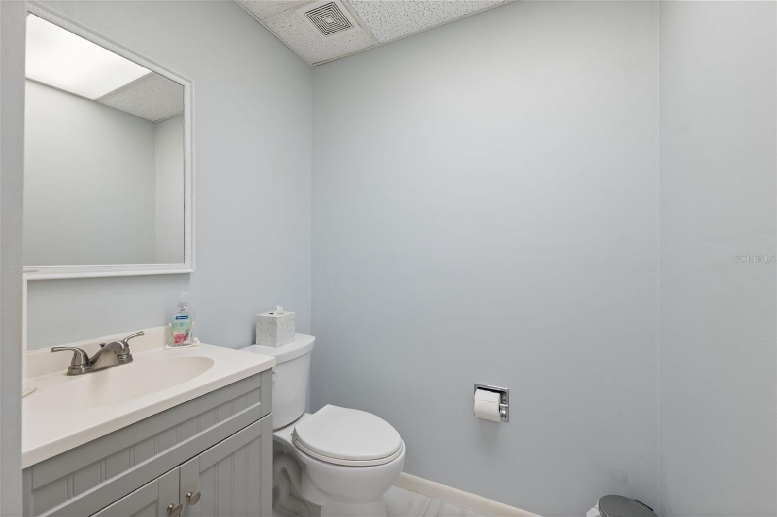 ACREAGE & UNREC - Commercial Sale