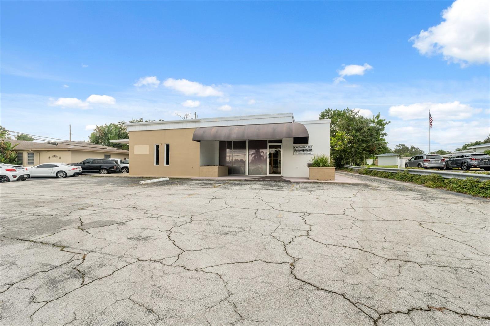 ACREAGE & UNREC - Commercial Sale