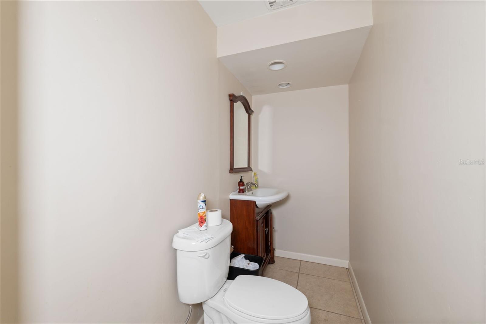 ACREAGE & UNREC - Commercial Sale