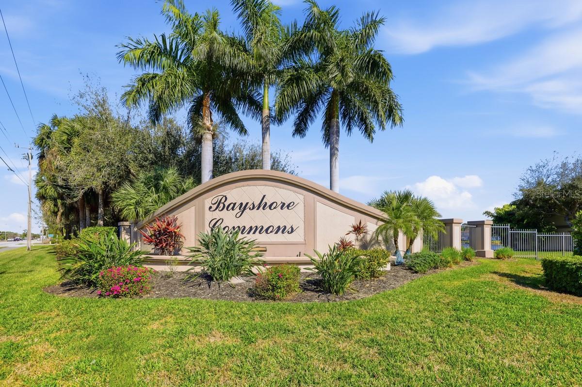 BAYSHORE COMMONS - Residential