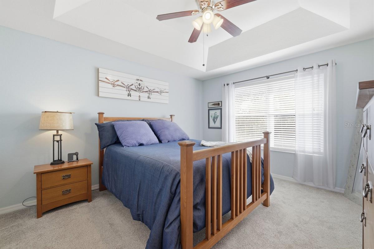 BAYSHORE COMMONS - Residential