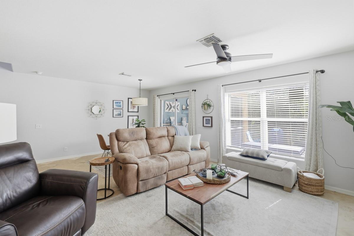 BAYSHORE COMMONS - Residential