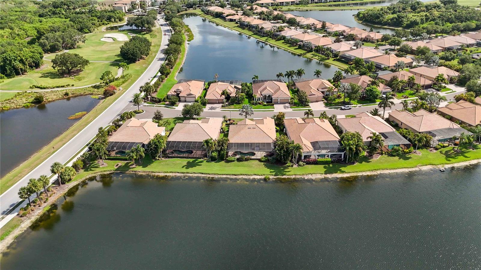 RIVER STRAND - Residential