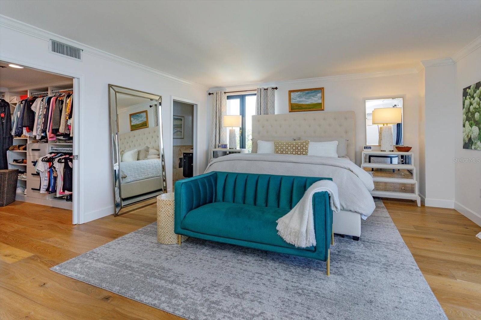 BAY VIEW RESERVE CONDO - Residential