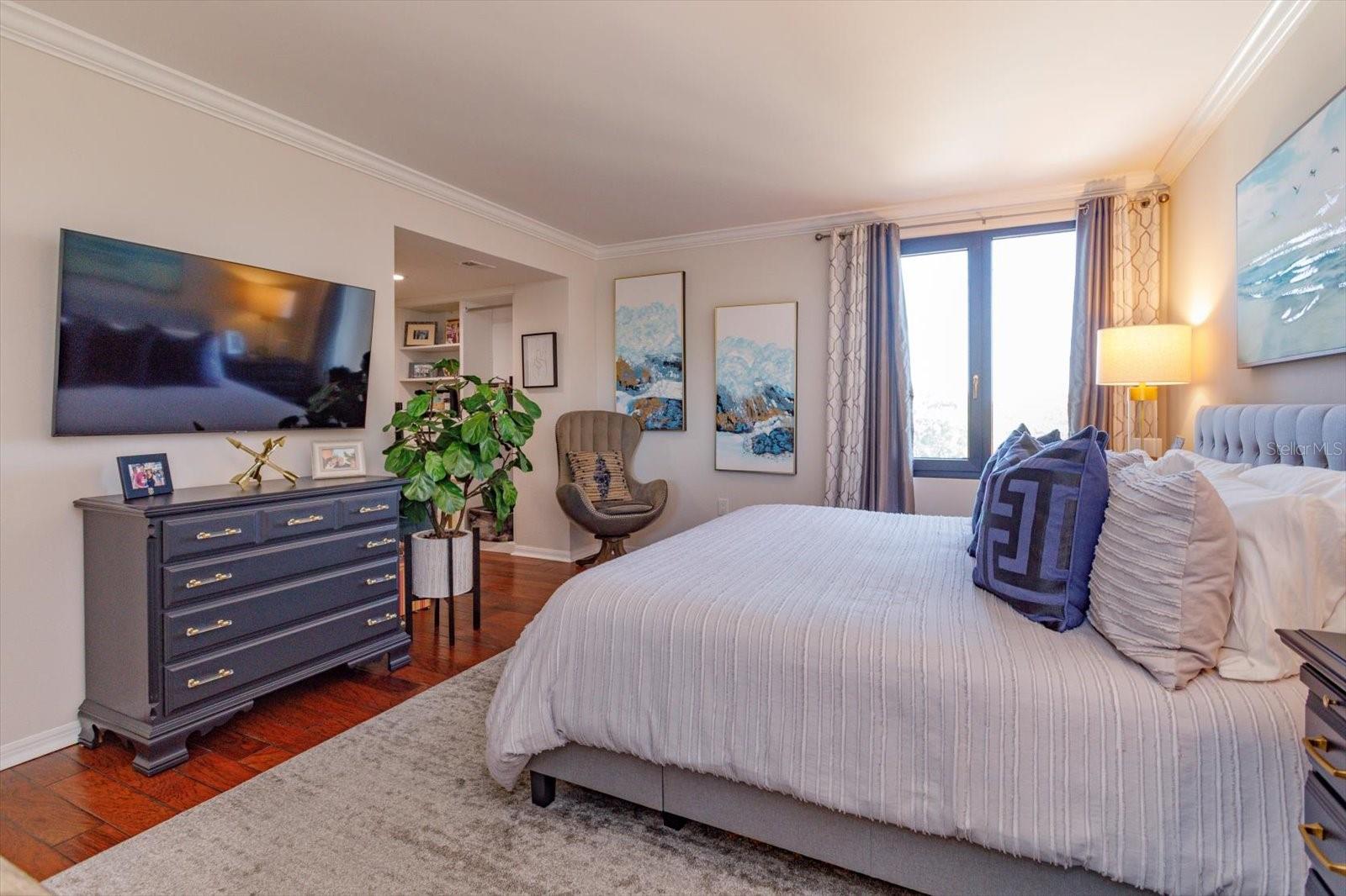 BAY VIEW RESERVE CONDO - Residential
