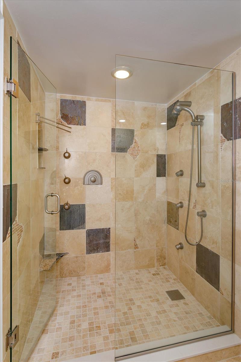 BAY VIEW RESERVE CONDO - Residential