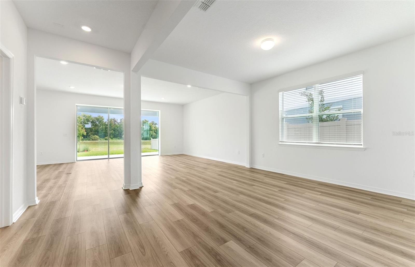 SILVERLAKE PHASE 2 - Residential