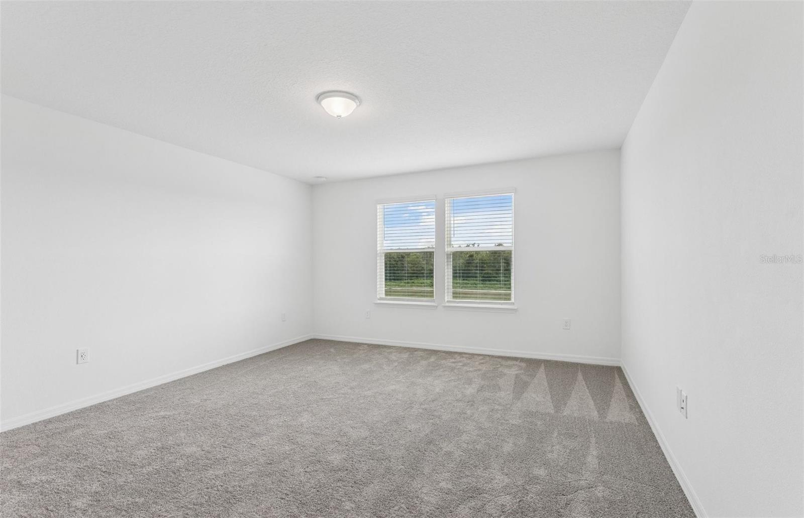 SILVERLAKE PHASE 2 - Residential