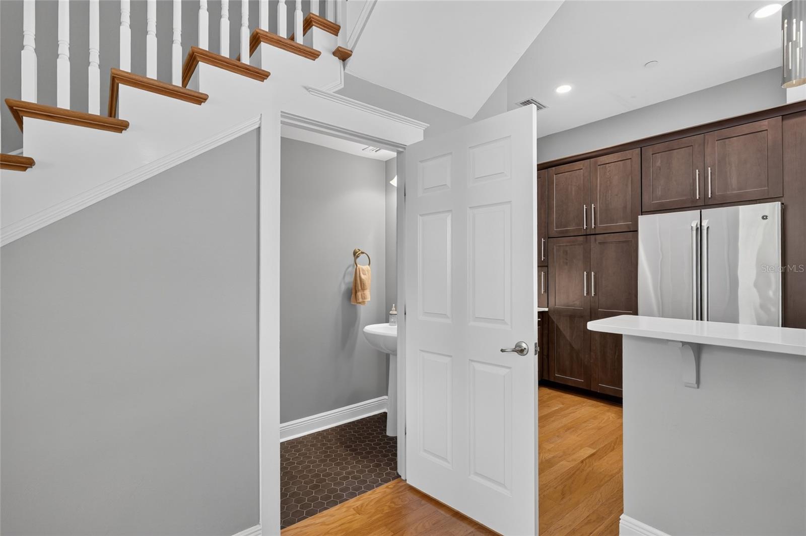 REGENTS PARK CONDO PH II - Residential