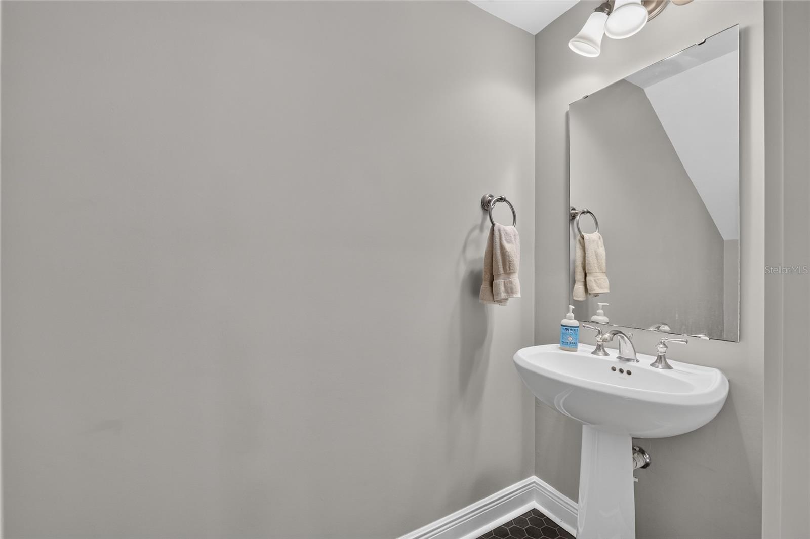 REGENTS PARK CONDO PH II - Residential