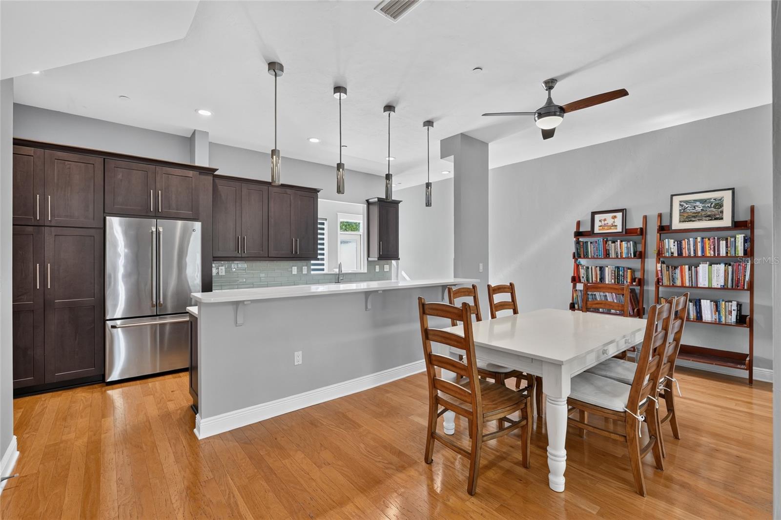 REGENTS PARK CONDO PH II - Residential