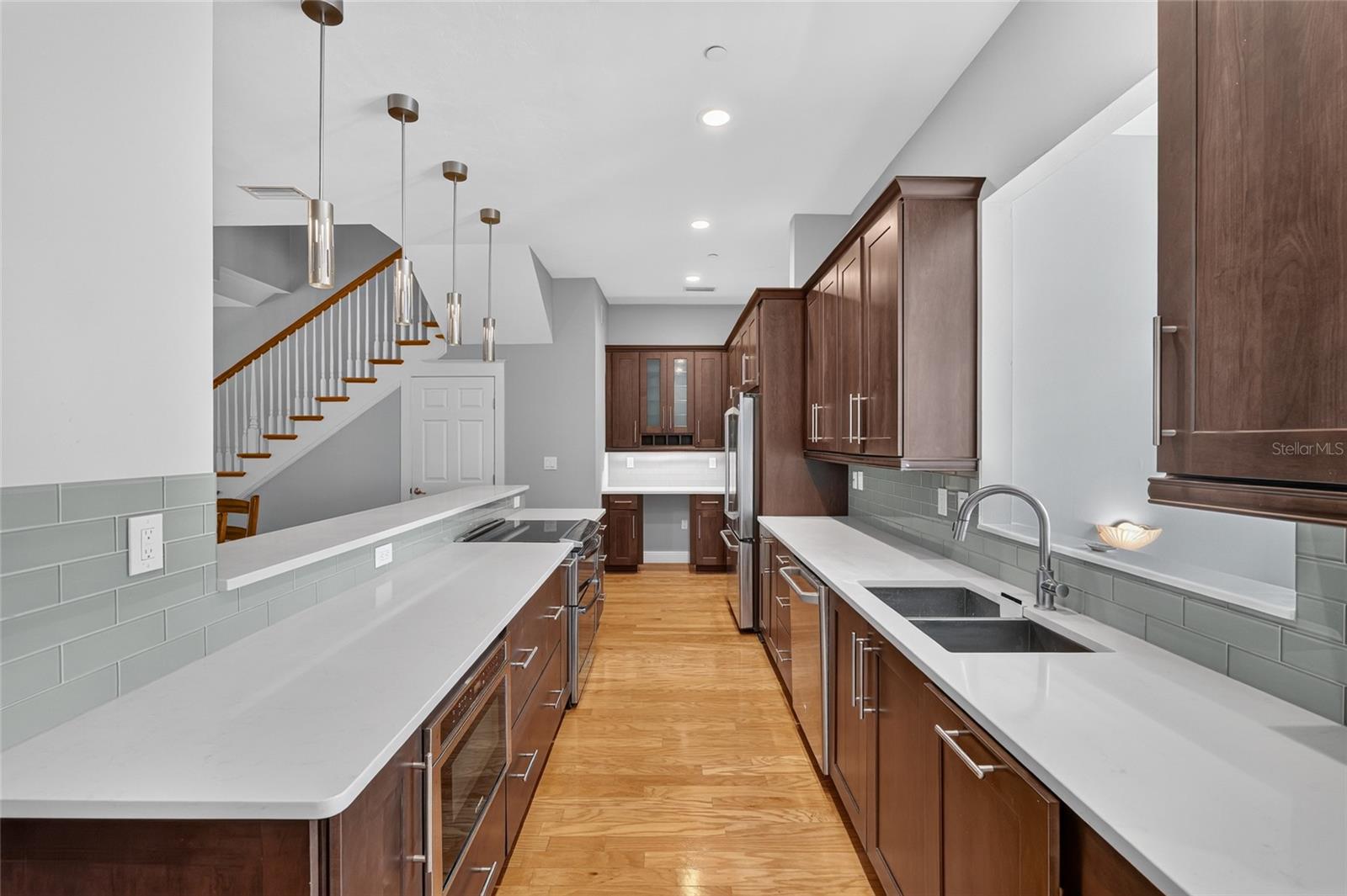 REGENTS PARK CONDO PH II - Residential