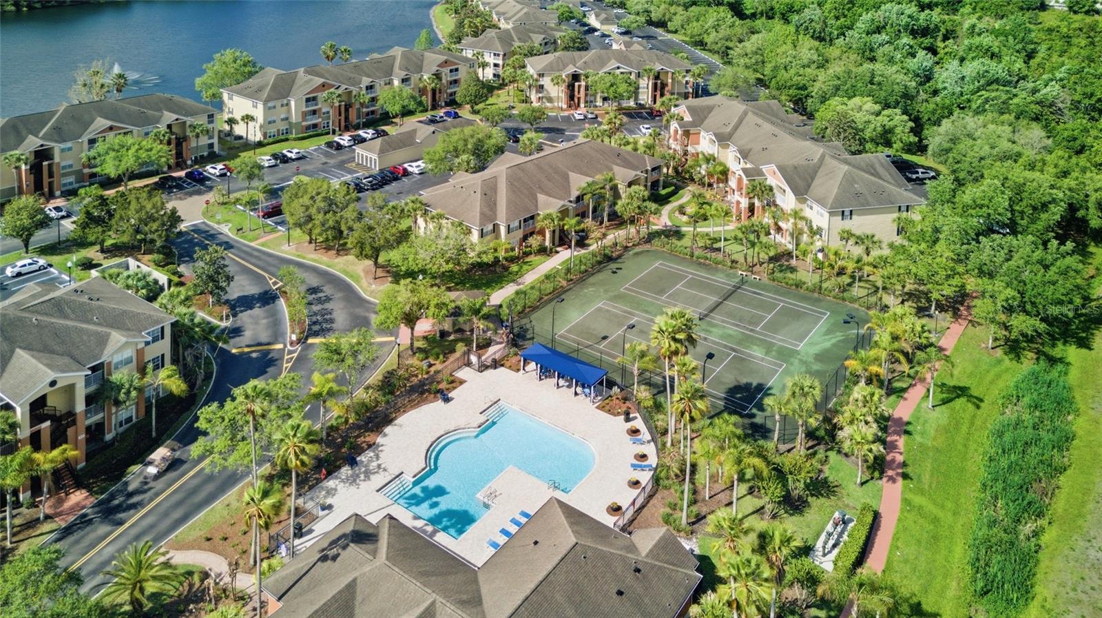 VILLAS AT LAKESIDE A CONDO - Residential