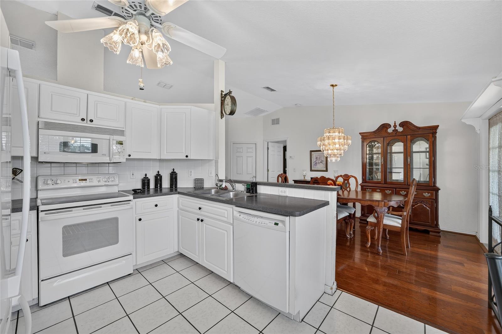 CHERRYWOOD ESTATE - Residential