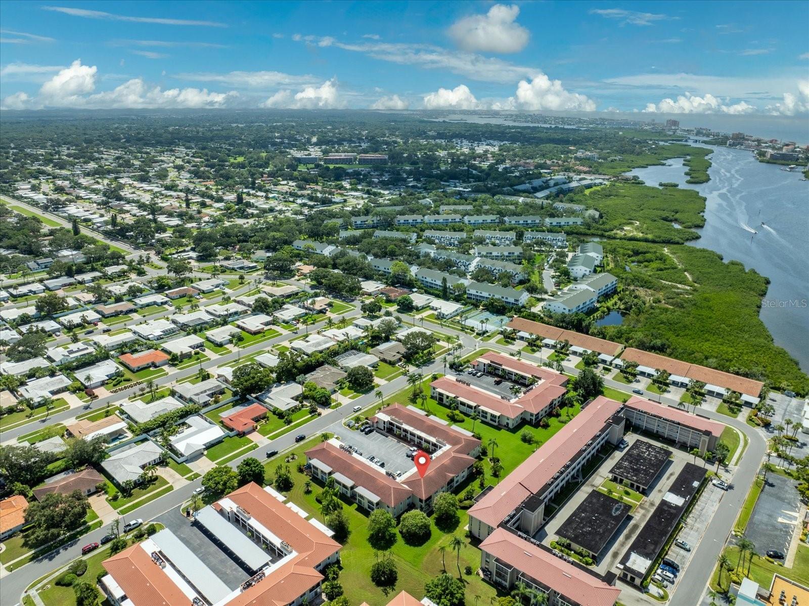 IMPERIAL POINT CONDO - Residential Lease