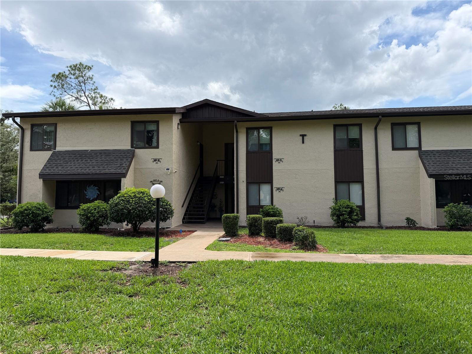 TWIN LAKES VILLAGE WEST CONDO - Residential