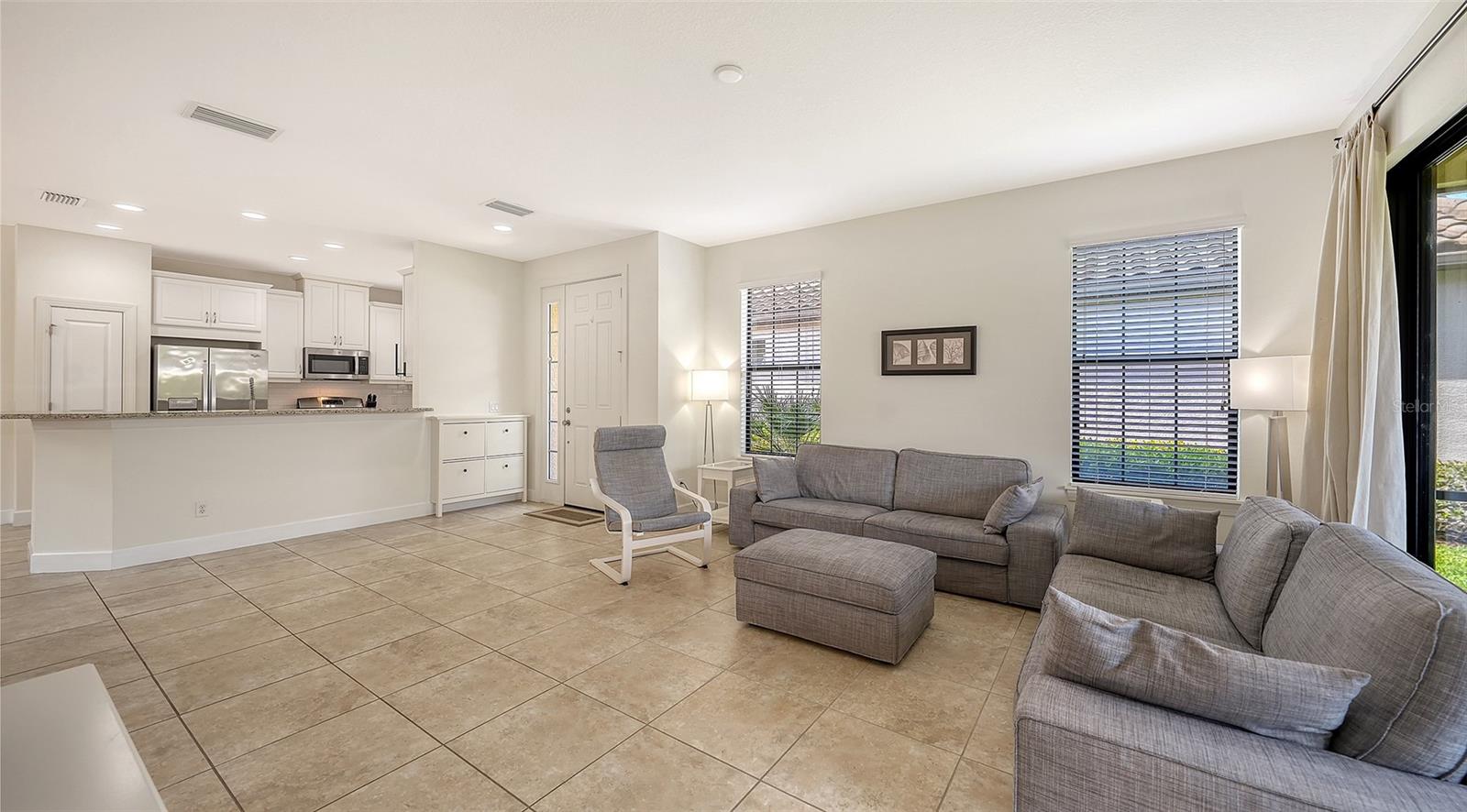 COBBLESTONE ON PALMER RANCH - Residential