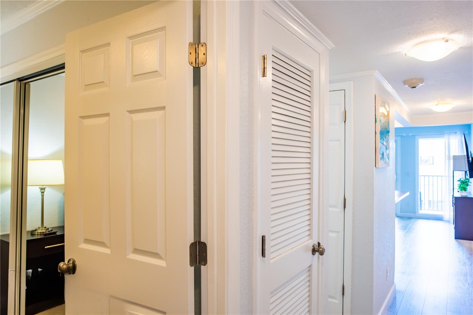 SAILPORT RESORT CONDO ON - Residential