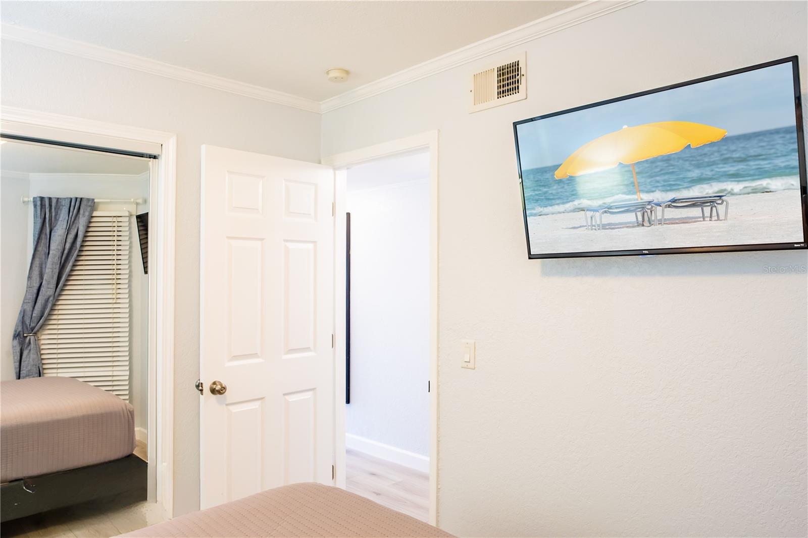 SAILPORT RESORT CONDO ON - Residential