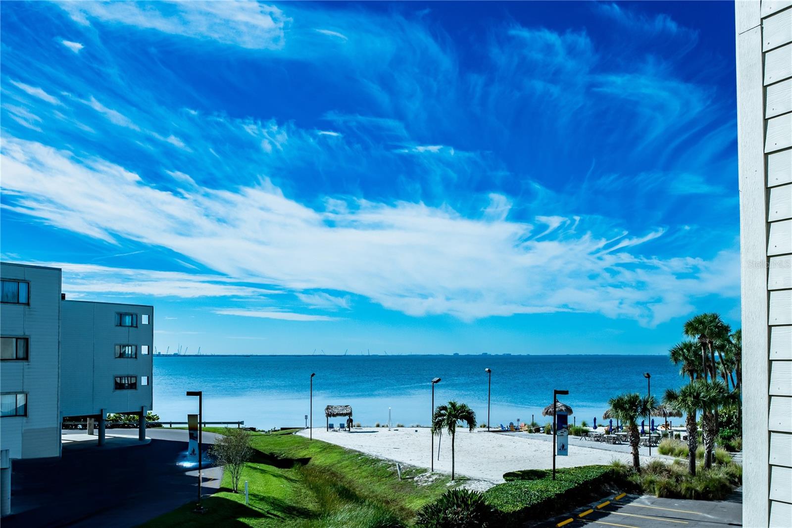 SAILPORT RESORT CONDO ON - Residential