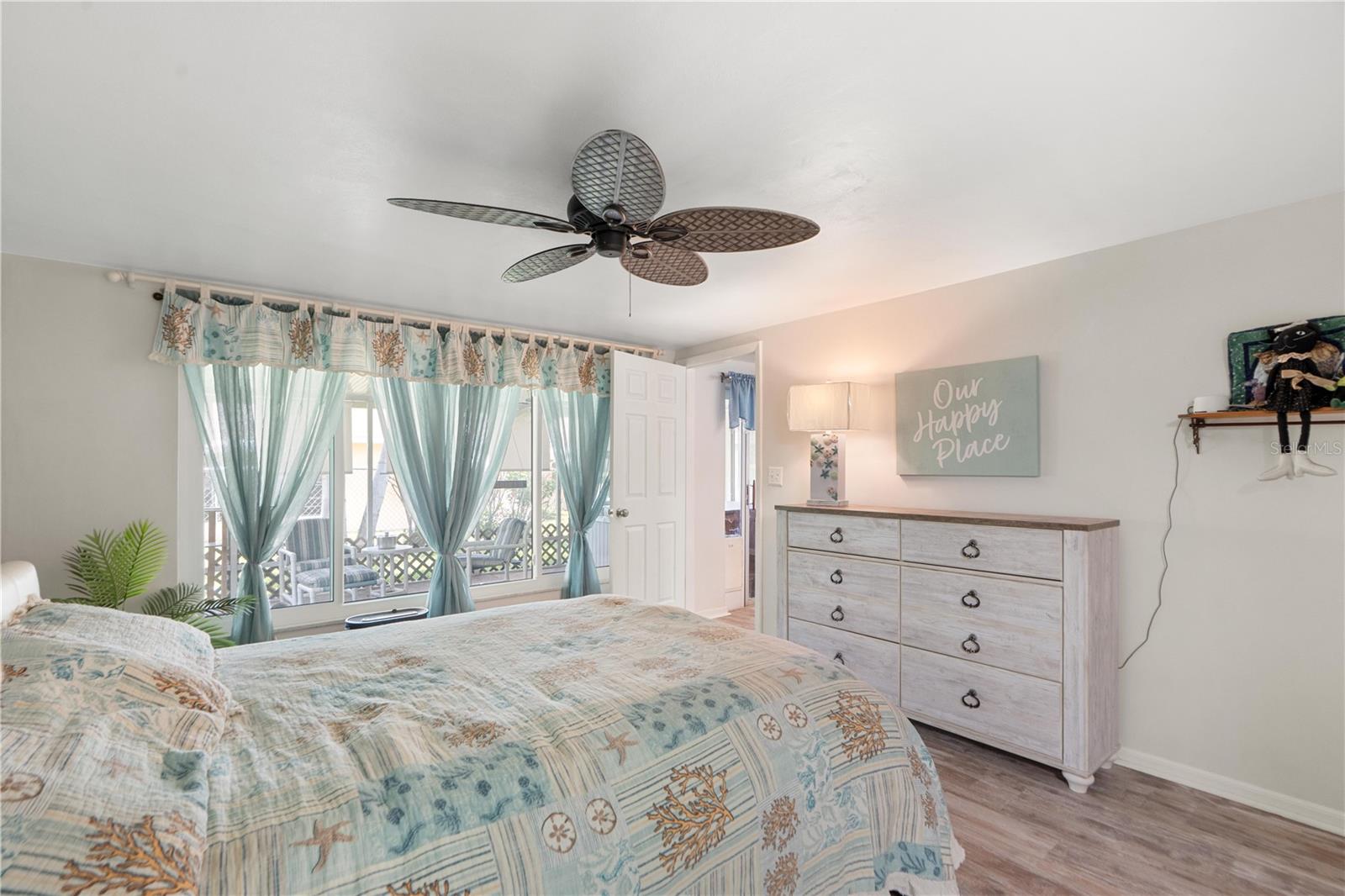 BEACON WOODS VILLAGE - Residential