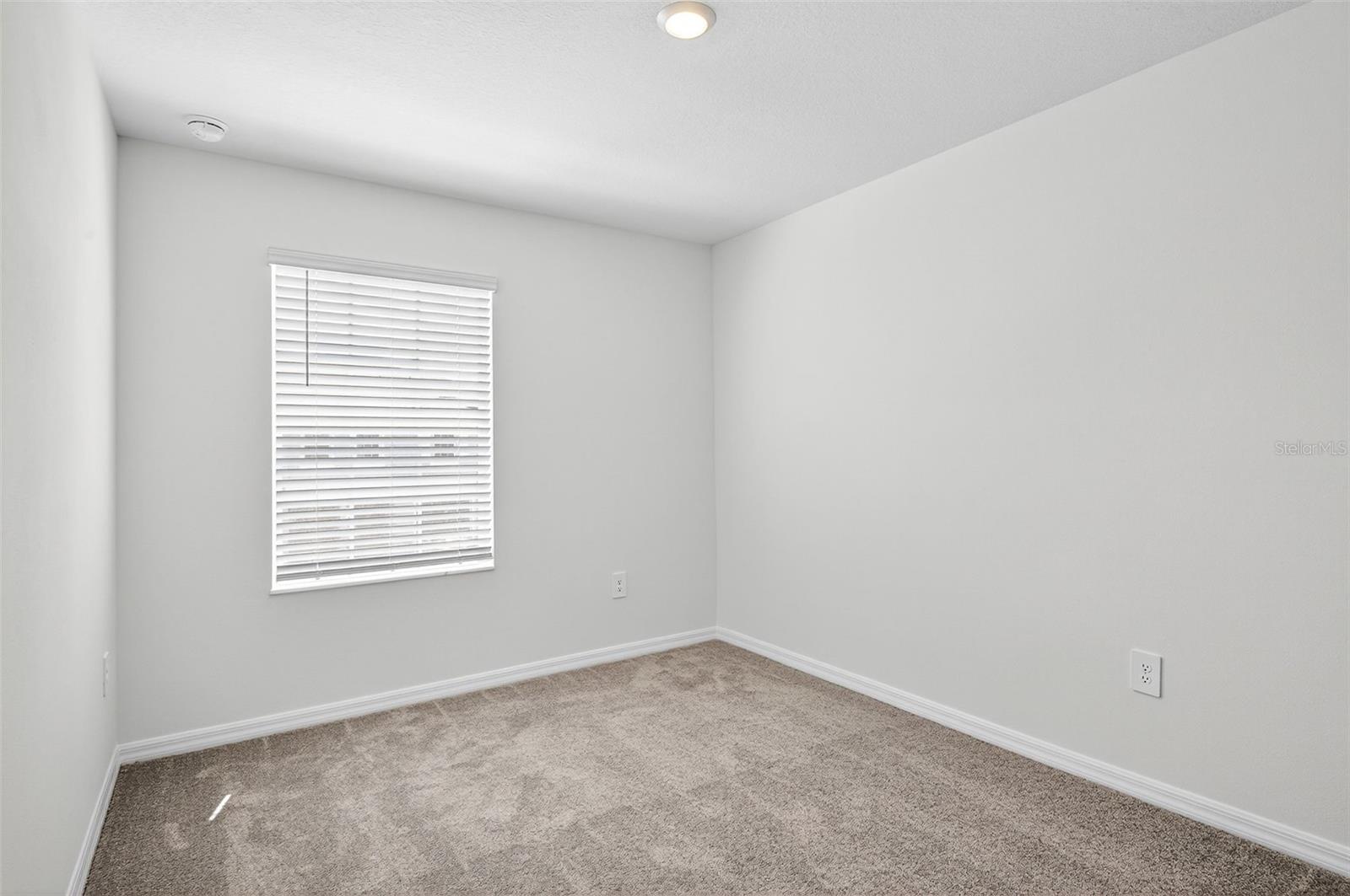 STONEGATE PRESERVE PH III - Residential Lease