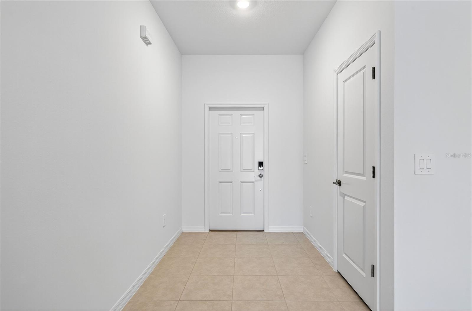 STONEGATE PRESERVE PH III - Residential Lease