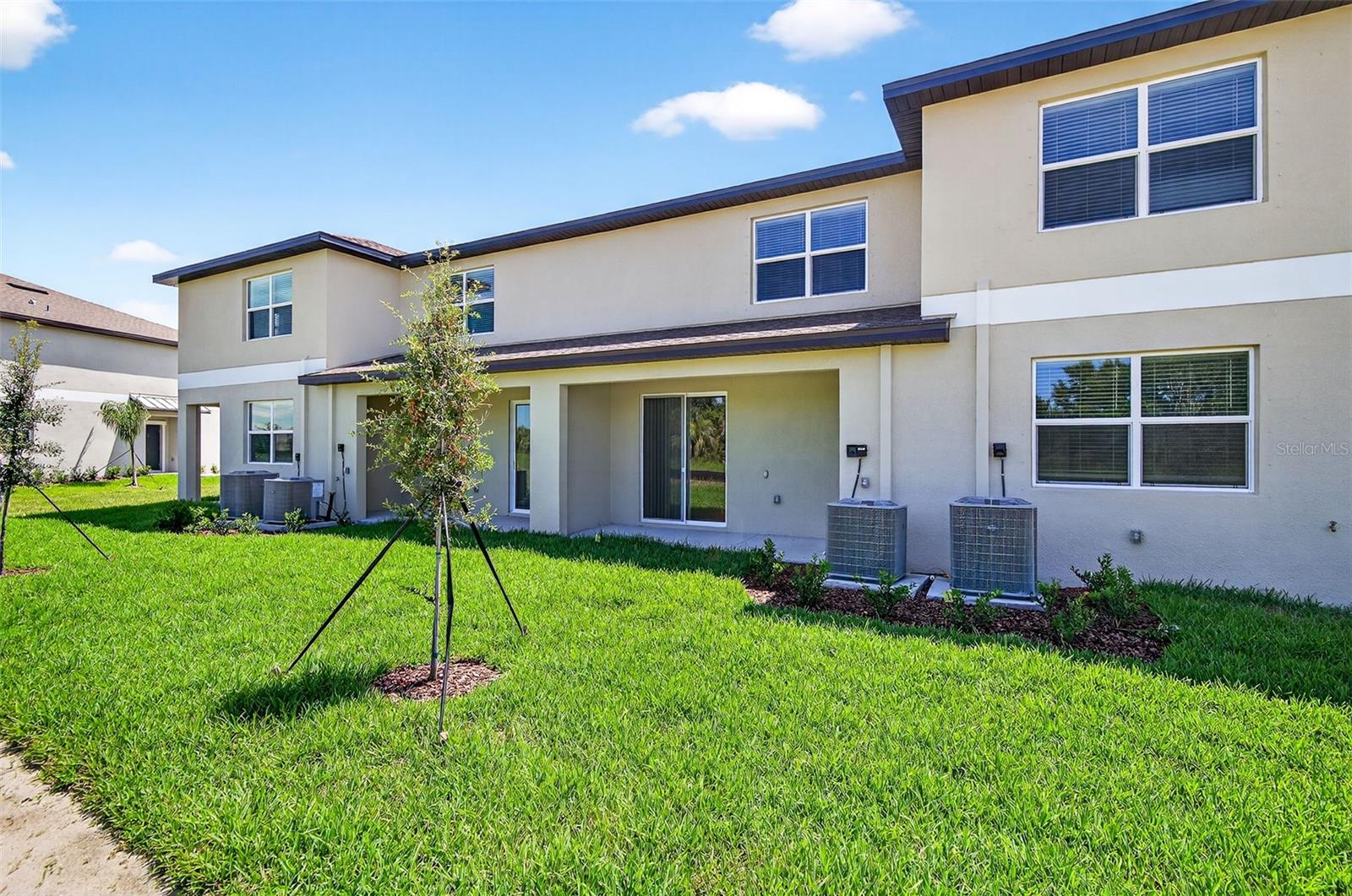 STONEGATE PRESERVE PH III - Residential Lease