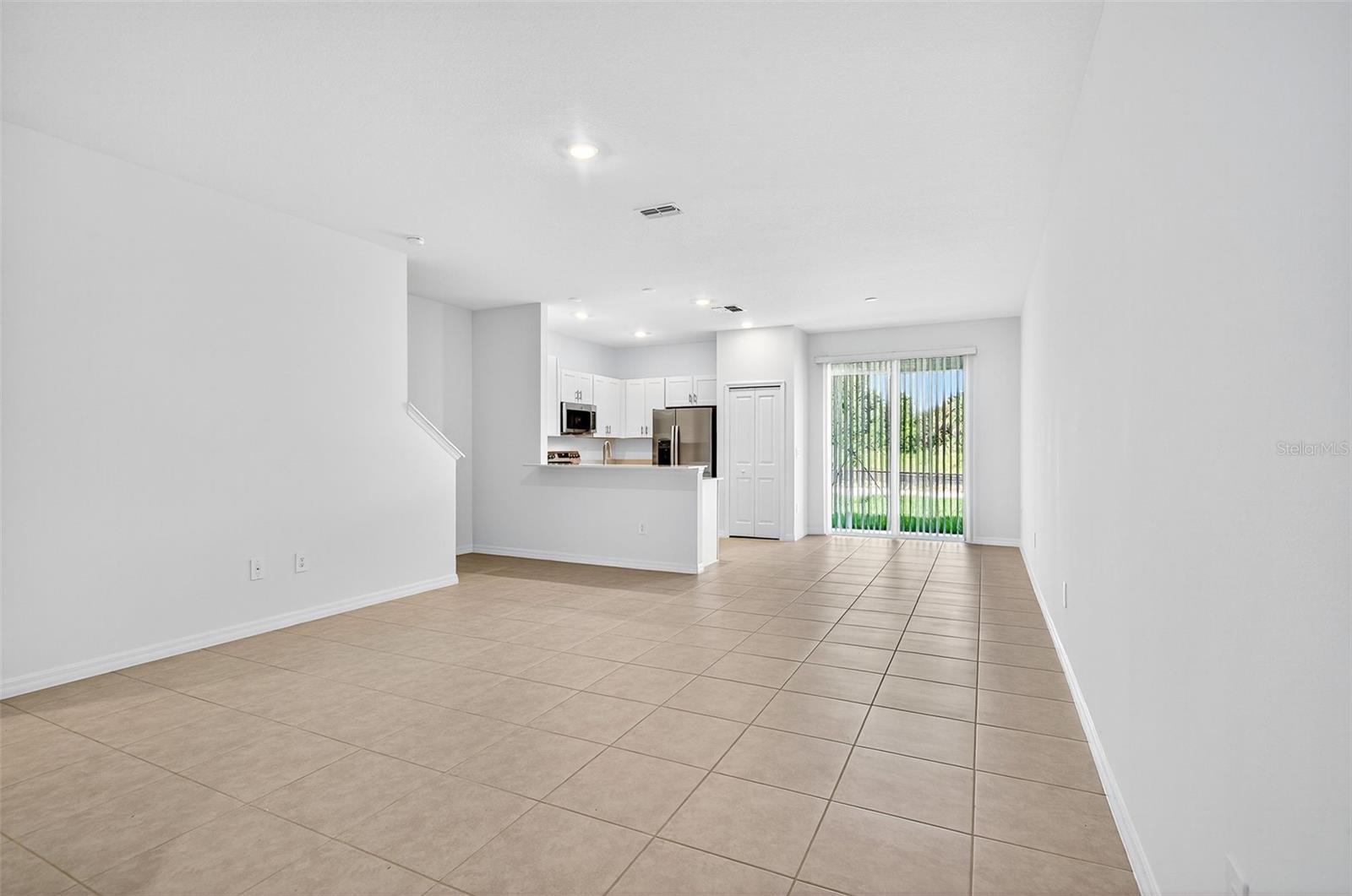 STONEGATE PRESERVE PH III - Residential Lease